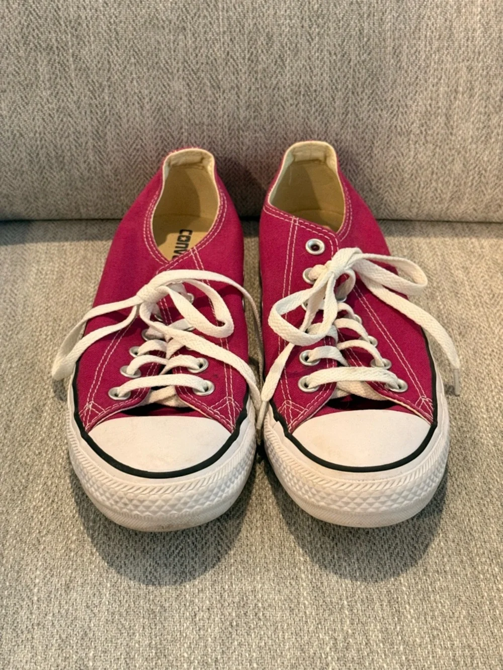 Converse Pink Maroon Low-Top Canvas Sneakers with White Laces - Picture 1 of 6